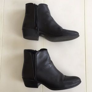 Steve Madden Boots 8.5
